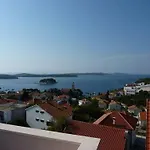In With Sea View, Terrace, Air Conditioning, Wi-fi