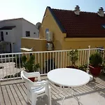 In With Sea View, Terrace, Air Conditioning, Wi-fi * Хвар