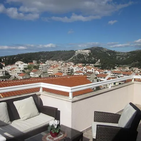 In With Sea View, Terrace, Air Conditioning, Wi-fi Hvar Town