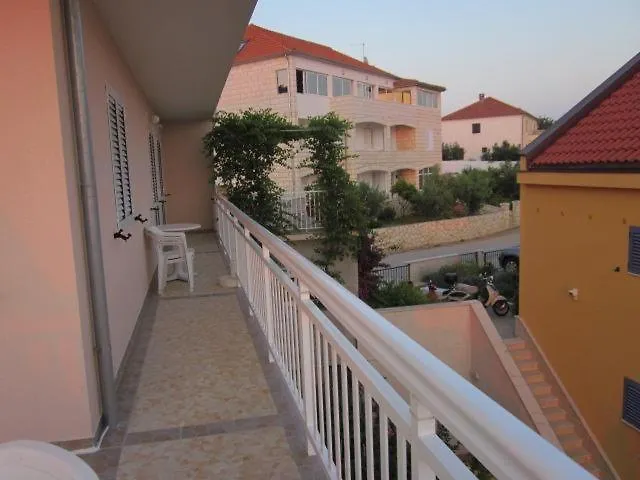 In With Sea View, Terrace, Air Conditioning, Wi-fi Διαμέρισμα *