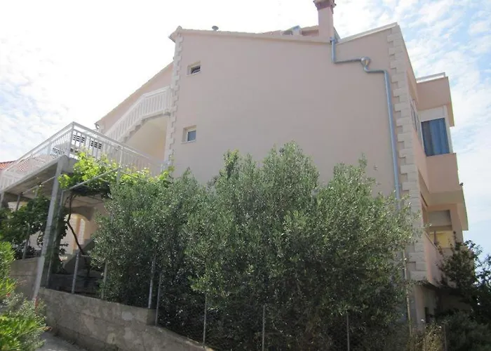 In With Sea View, Terrace, Air Conditioning, Wi-fi Χβαρ