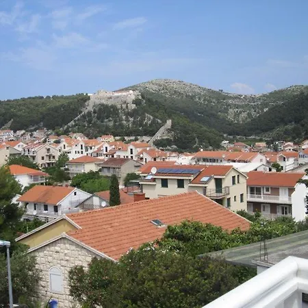 In With Sea View, Terrace, Air Conditioning, Wi-fi Апартаменты Хвар