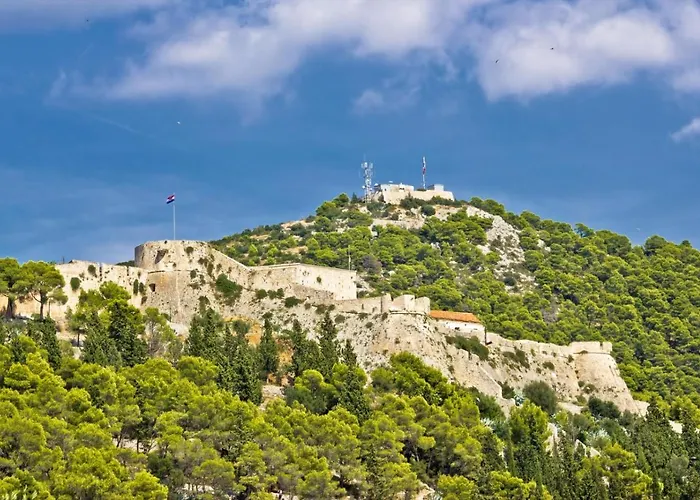 In With Sea View, Terrace, Air Conditioning, Wi-fi *